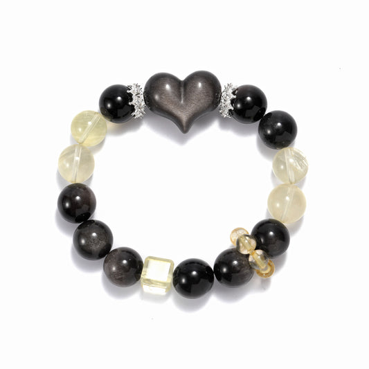 A natural fashion bracelet with silver stone and lemon crystal