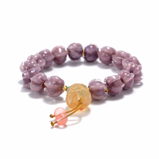 A glazed bracelet that can relieve stress and anxiety
